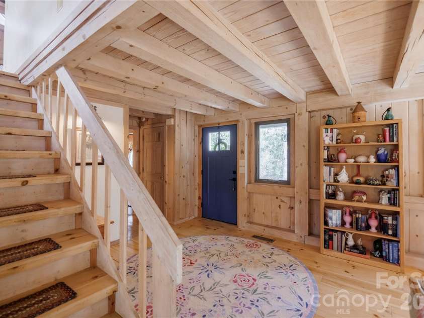 70 Aberdeen Lane, Pisgah Forest, NC 28768.  MLS# CAR4372037, YatesRealty ID 18522. 