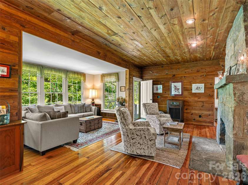 300 Ivy Terrace Drive, Saluda, NC 28773.  MLS# CAR4371193, YatesRealty ID 18523. 