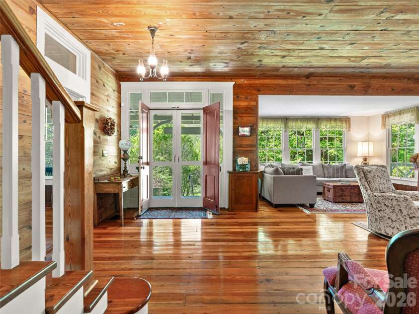 300 Ivy Terrace Drive, Saluda, NC 28773.  MLS# CAR4371193, YatesRealty ID 18523. 