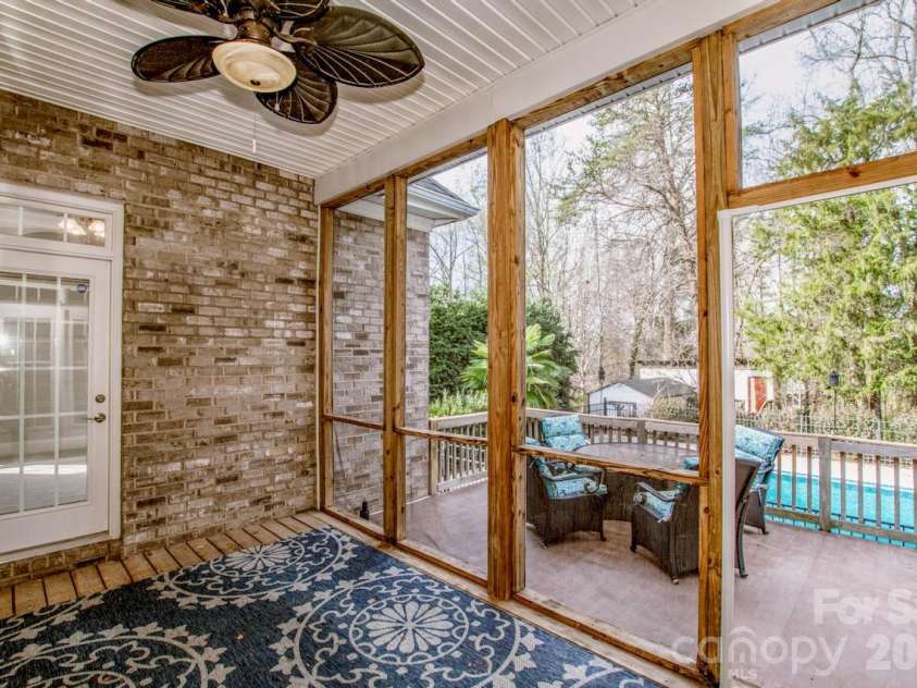 124 Cedar Woods Drive, Mooresville, NC 28117.  MLS# CAR4357080, YatesRealty ID 18527. 