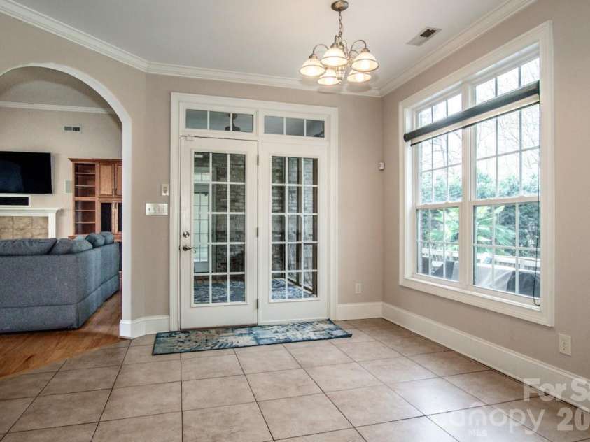 124 Cedar Woods Drive, Mooresville, NC 28117.  MLS# CAR4357080, YatesRealty ID 18527. 