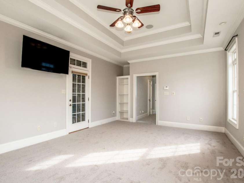 124 Cedar Woods Drive, Mooresville, NC 28117.  MLS# CAR4357080, YatesRealty ID 18527. 