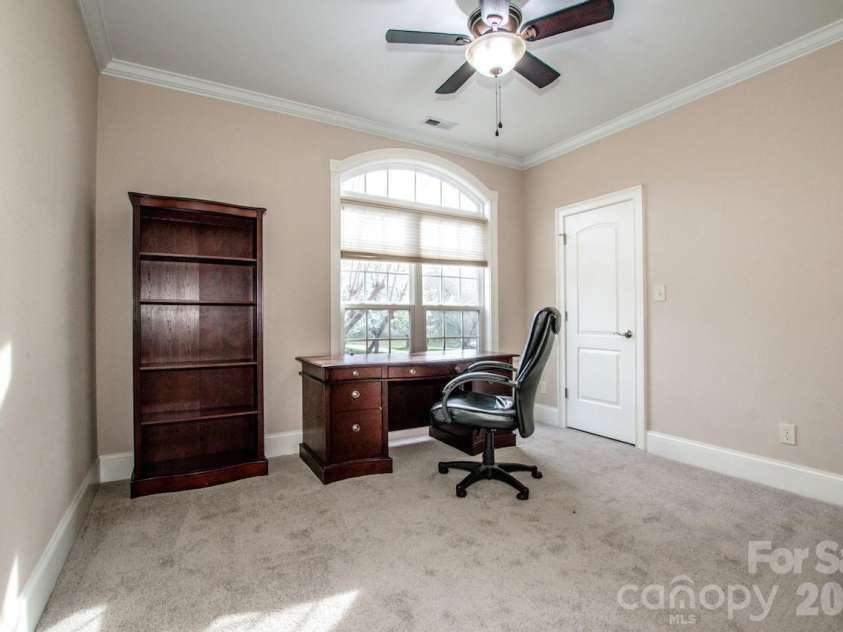 124 Cedar Woods Drive, Mooresville, NC 28117.  MLS# CAR4357080, YatesRealty ID 18527. 