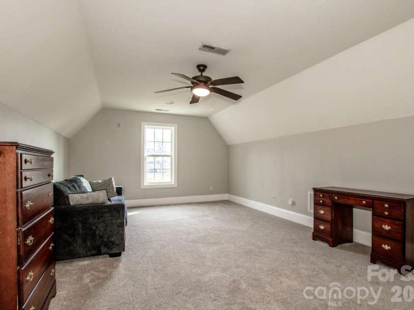 124 Cedar Woods Drive, Mooresville, NC 28117.  MLS# CAR4357080, YatesRealty ID 18527. Flex Room over garage