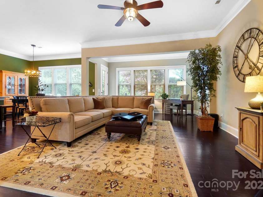9735 Wheatfield Road, Charlotte, NC 28277.  MLS# CAR4253750, YatesRealty ID 18527. Living room