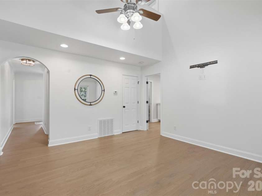 7332 Bailywick Drive, Waxhaw, NC 28173.  MLS# CAR4365077, YatesRealty ID 18528. 