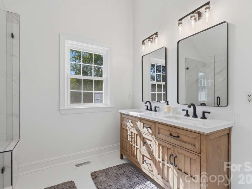7332 Bailywick Drive, Waxhaw, NC 28173.  MLS# CAR4365077, YatesRealty ID 18528. 