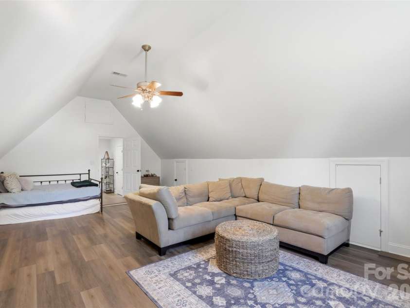 7332 Bailywick Drive, Waxhaw, NC 28173.  MLS# CAR4365077, YatesRealty ID 18528. 