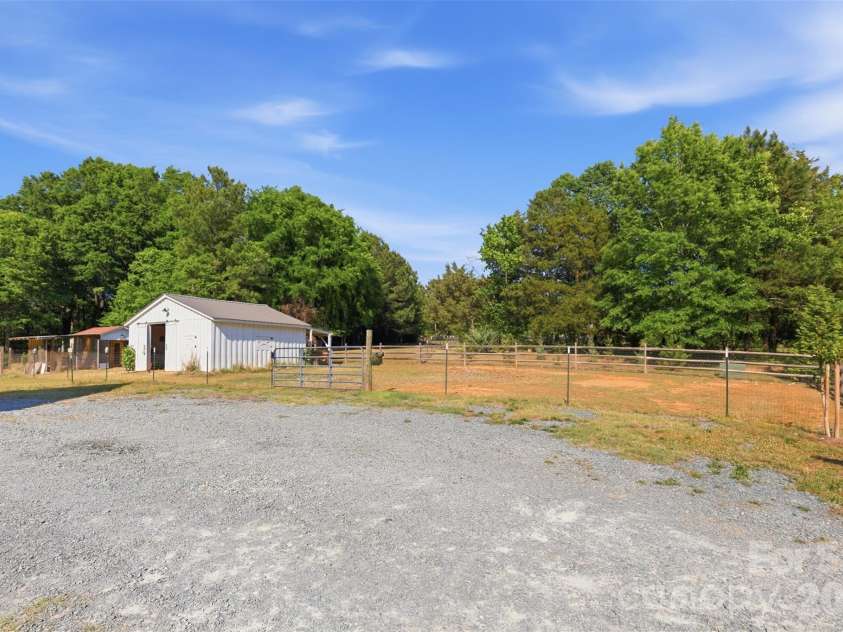 7332 Bailywick Drive, Waxhaw, NC 28173.  MLS# CAR4365077, YatesRealty ID 18528. Already setup with a barn, pastures, chicken coop, and shed.