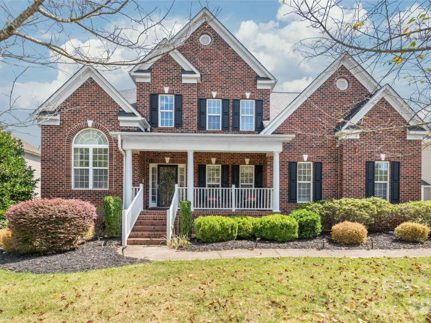 11131 Mccamie Hill Place, Concord, NC 28025.  MLS# CAR4353791, YatesRealty ID 18529. 