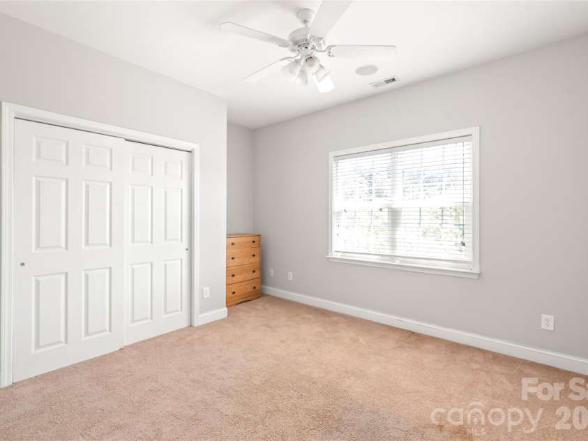11131 Mccamie Hill Place, Concord, NC 28025.  MLS# CAR4353791, YatesRealty ID 18529. 