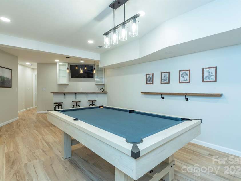 56 Great Horned Owl Road, Candler, NC 28715.  MLS# CAR4255204, YatesRealty ID 18529. 