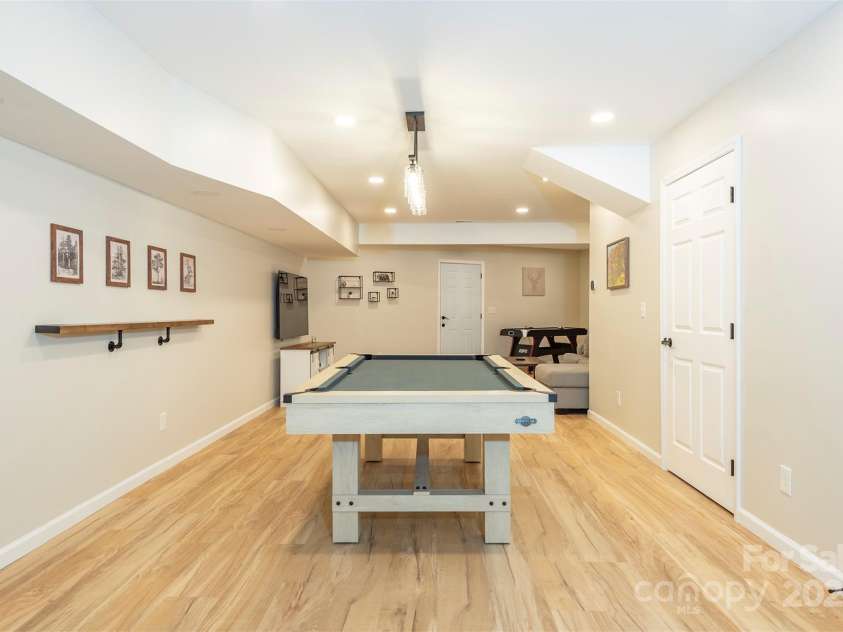 56 Great Horned Owl Road, Candler, NC 28715.  MLS# CAR4255204, YatesRealty ID 18529. 