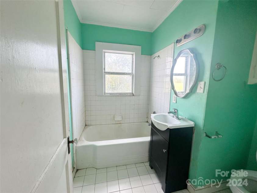 16389 Silver Road, Oakboro, NC 28129.  MLS# CAR4195961, YatesRealty ID 1853. 