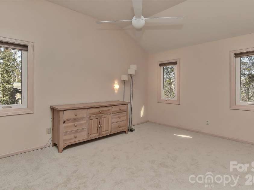3310 Windbluff Drive, Charlotte, NC 28277.  MLS# CAR4344565, YatesRealty ID 1853. 