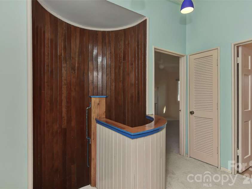 3310 Windbluff Drive, Charlotte, NC 28277.  MLS# CAR4344565, YatesRealty ID 1853. 