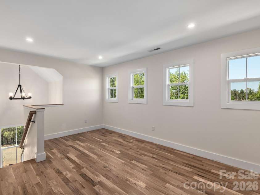 94 Spicewood Road, Weaverville, NC 28787.  MLS# CAR4368872, YatesRealty ID 18530. 