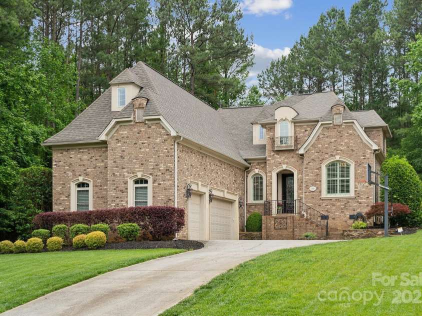 309 Palm Cove Way, York, SC 29745.  MLS# CAR4257902, YatesRealty ID 18531. 