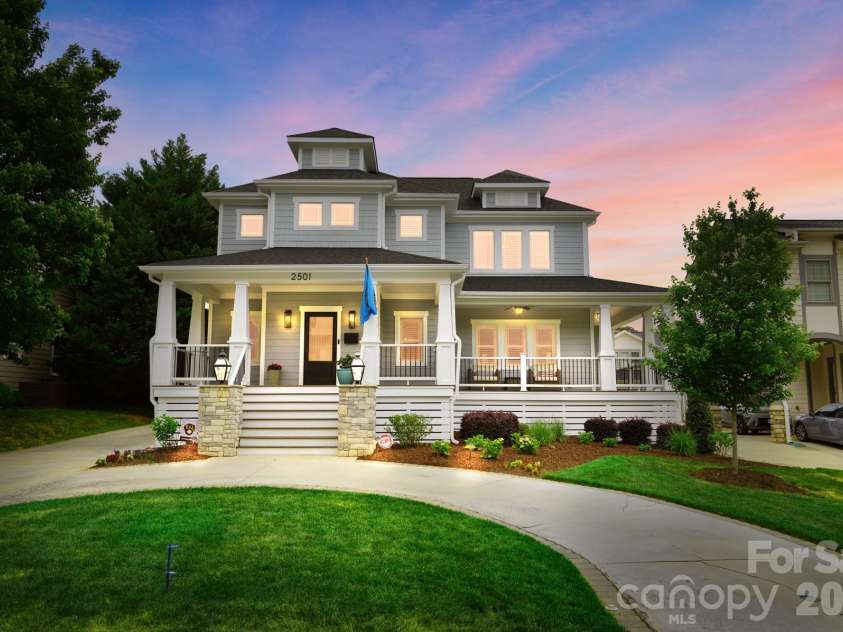 2501 Marshall Place, Charlotte, NC 28203.  MLS# CAR4374983, YatesRealty ID 18532. 