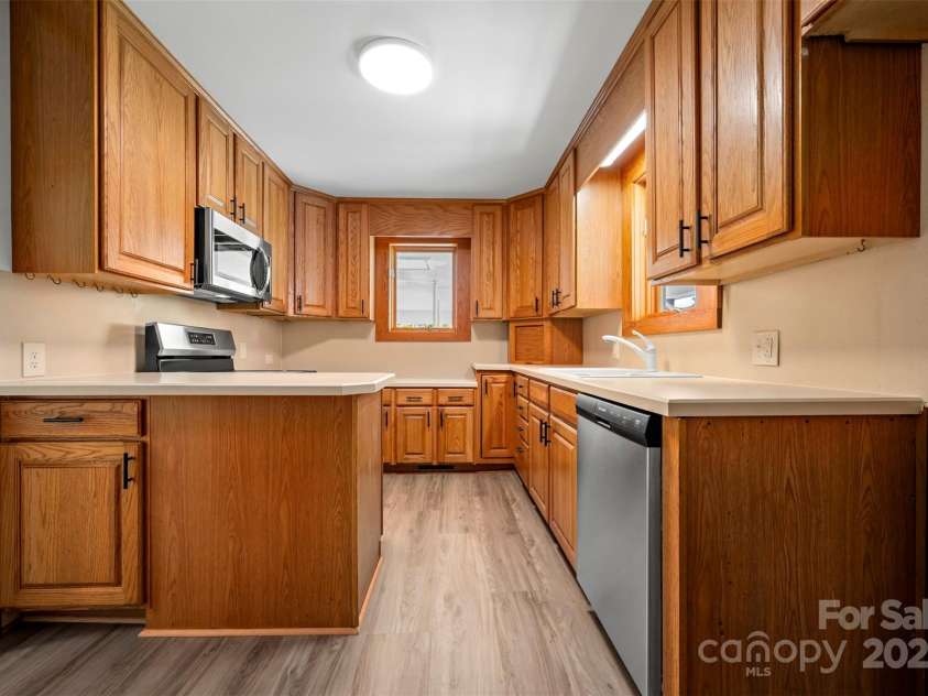 983 Stroud Road, Ellenboro, NC 28040.  MLS# CAR4263723, YatesRealty ID 18532. 