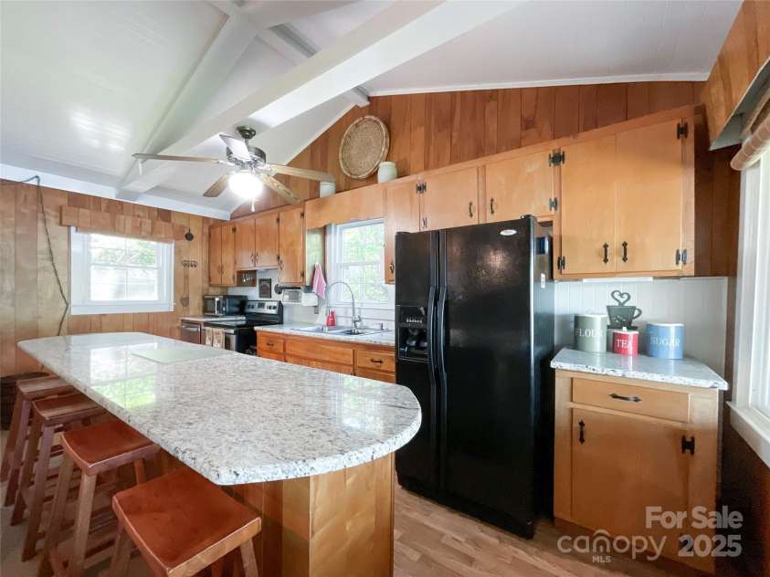 2529 Bowden Road, Camden, SC 29020.  MLS# CAR4247712, YatesRealty ID 18535. 