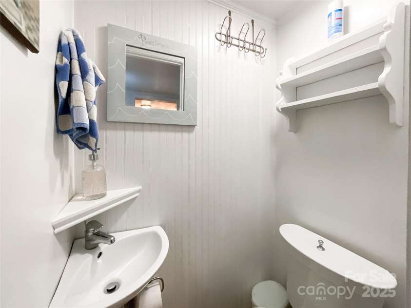 2529 Bowden Road, Camden, SC 29020.  MLS# CAR4247712, YatesRealty ID 18535. 