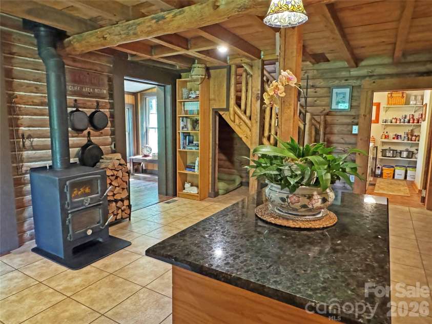 550 Joe Payne Road, Marshall, NC 28753.  MLS# CAR4257370, YatesRealty ID 18535. 