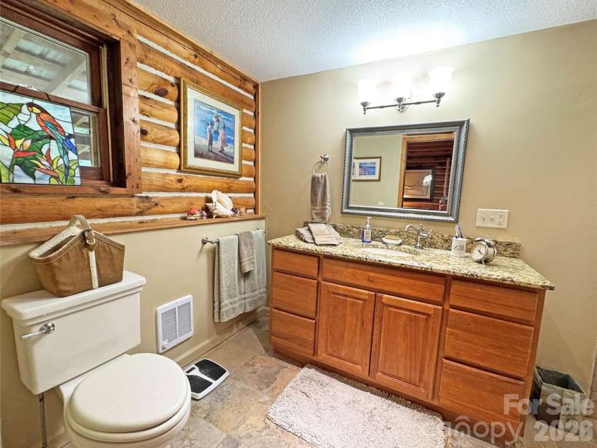 550 Joe Payne Road, Marshall, NC 28753.  MLS# CAR4257370, YatesRealty ID 18535. 
