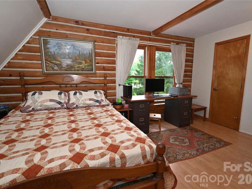 550 Joe Payne Road, Marshall, NC 28753.  MLS# CAR4257370, YatesRealty ID 18535. 