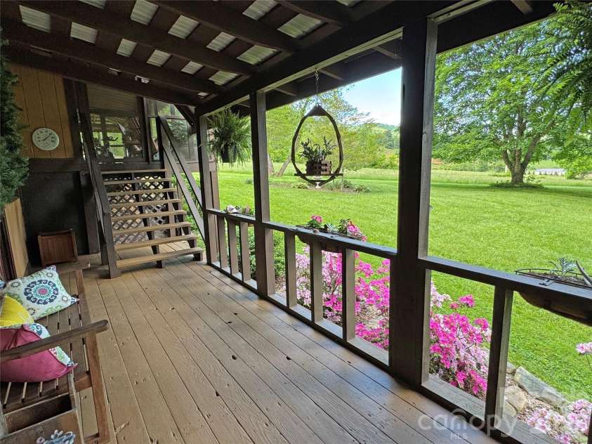 550 Joe Payne Road, Marshall, NC 28753.  MLS# CAR4257370, YatesRealty ID 18535. 