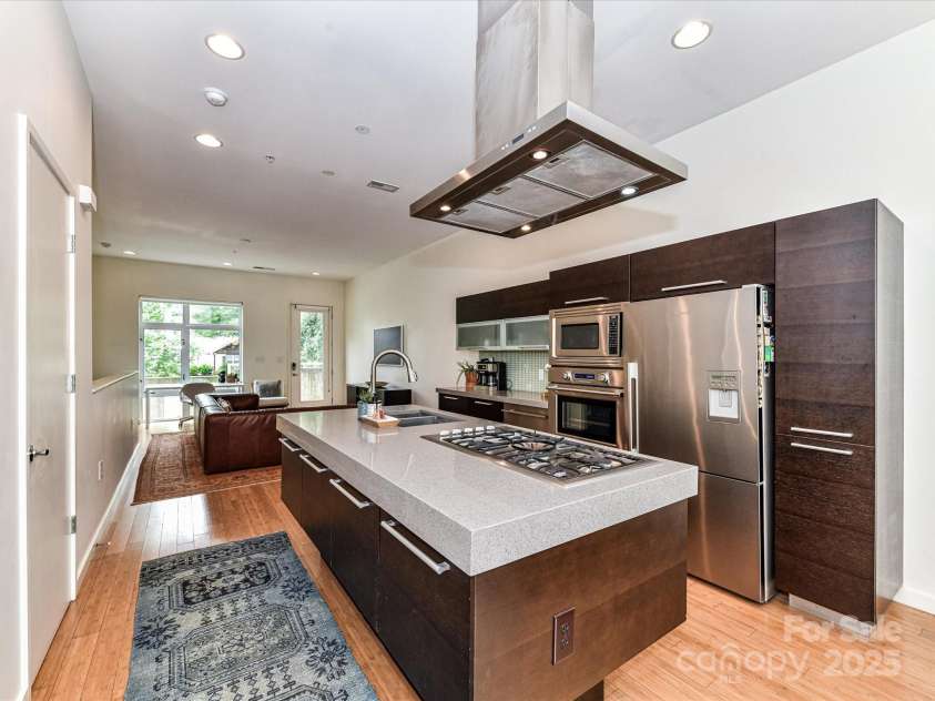 314 Viburnum Way Court, Charlotte, NC 28208.  MLS# CAR4264237, YatesRealty ID 18537. 