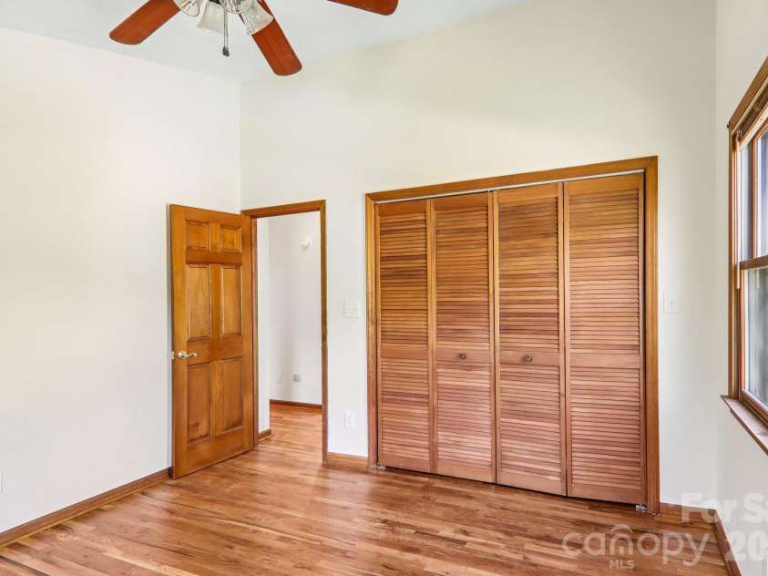 129 Cash Phillips Drive, Mars Hill, NC 28754.  MLS# CAR4371101, YatesRealty ID 18538. Guest Bedroom