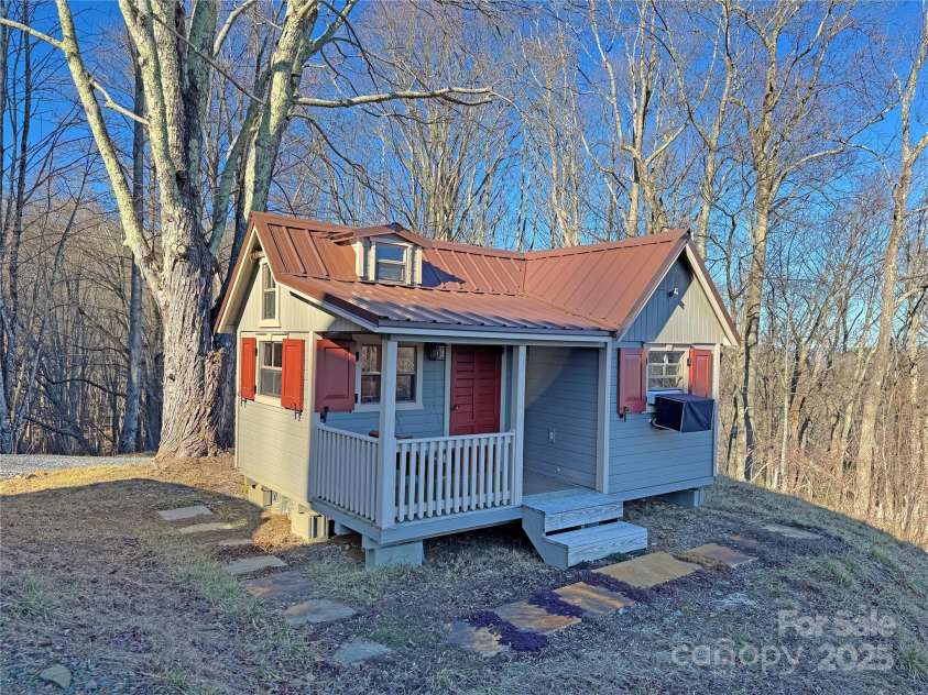 1201 & 1540 Baker Branch Lane, Marshall, NC 28753.  MLS# CAR4220175, YatesRealty ID 18539. Amazing Playhouse