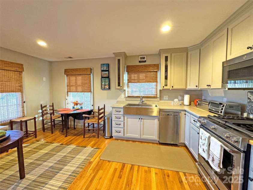 1201 & 1540 Baker Branch Lane, Marshall, NC 28753.  MLS# CAR4220175, YatesRealty ID 18539. Great Kitchen