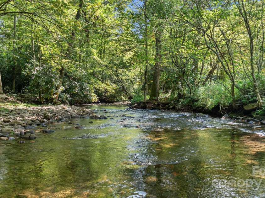 90 Wilds Cove Road, Franklin, NC 28734.  MLS# CAR4297874, YatesRealty ID 1854. 