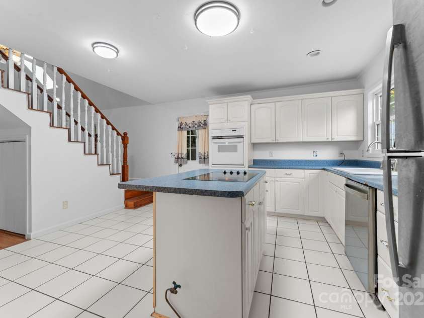 90 Wilds Cove Road, Franklin, NC 28734.  MLS# CAR4297874, YatesRealty ID 1854. 