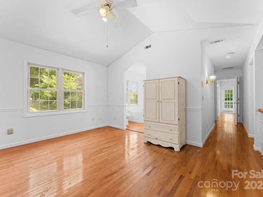 90 Wilds Cove Road, Franklin, NC 28734.  MLS# CAR4297874, YatesRealty ID 1854. 