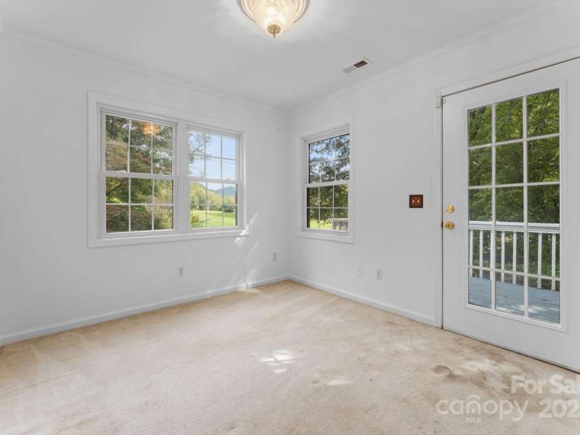 90 Wilds Cove Road, Franklin, NC 28734.  MLS# CAR4297874, YatesRealty ID 1854. 