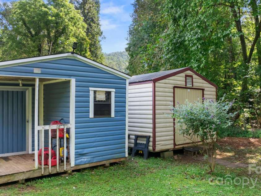 90 Wilds Cove Road, Franklin, NC 28734.  MLS# CAR4297874, YatesRealty ID 1854. 
