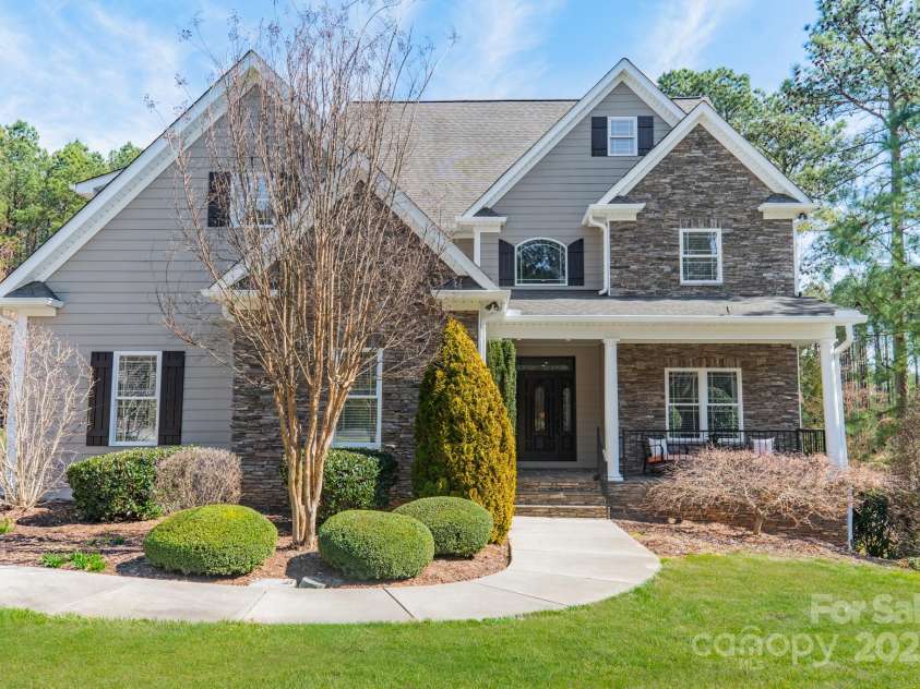 165 Blue Ridge Trail, Mooresville, NC 28117.  MLS# CAR4225294, YatesRealty ID 18540. Front of Home