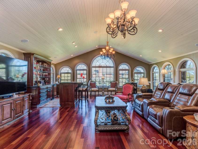 1636 Heatherloch Drive, Gastonia, NC 28054.  MLS# CAR4368089, YatesRealty ID 18541. 