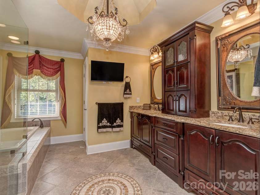 1636 Heatherloch Drive, Gastonia, NC 28054.  MLS# CAR4368089, YatesRealty ID 18541. 