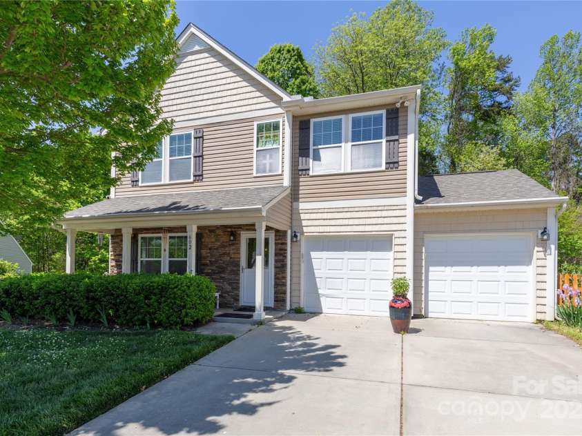 602 Black Maple Drive, Kannapolis, NC 28081.  MLS# CAR4244992, YatesRealty ID 18541. 