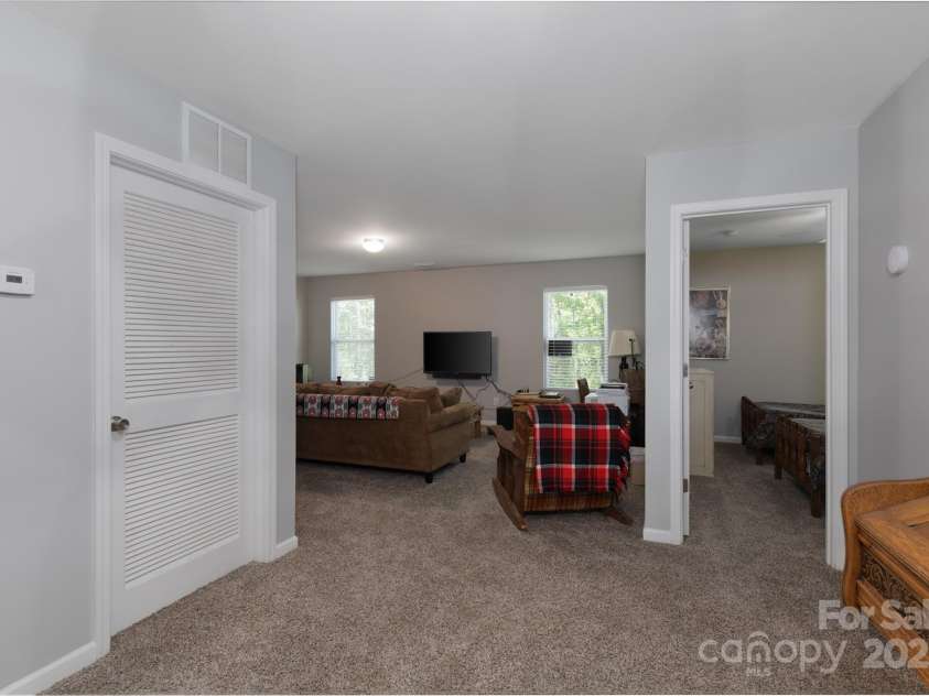 602 Black Maple Drive, Kannapolis, NC 28081.  MLS# CAR4244992, YatesRealty ID 18541. 