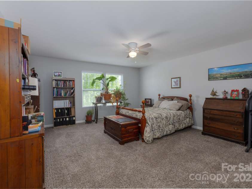 602 Black Maple Drive, Kannapolis, NC 28081.  MLS# CAR4244992, YatesRealty ID 18541. 