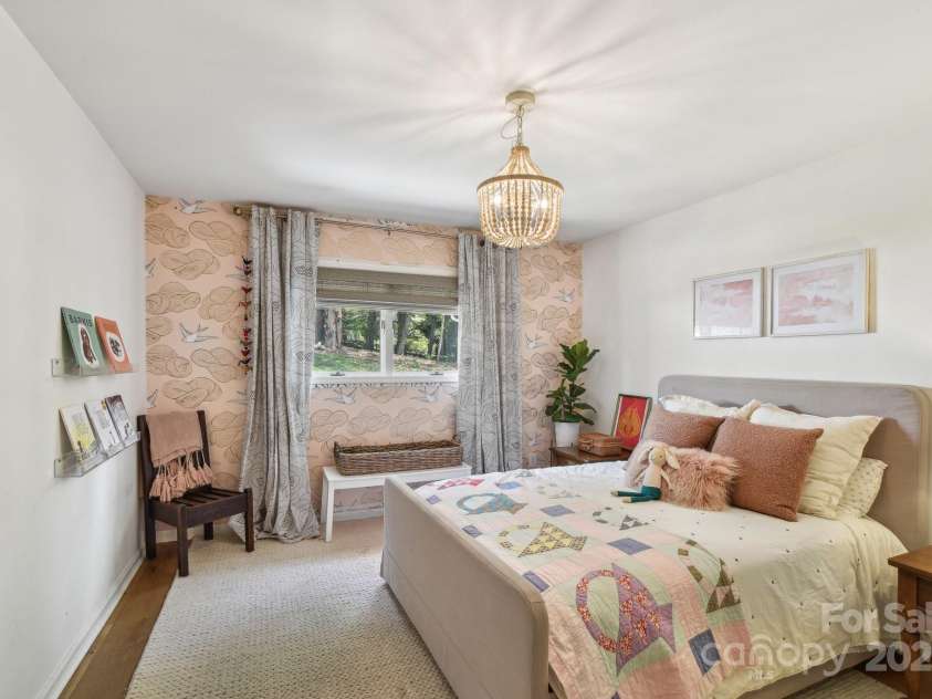 5 Lowry Lane, Weaverville, NC 28787.  MLS# CAR4265747, YatesRealty ID 18542. 