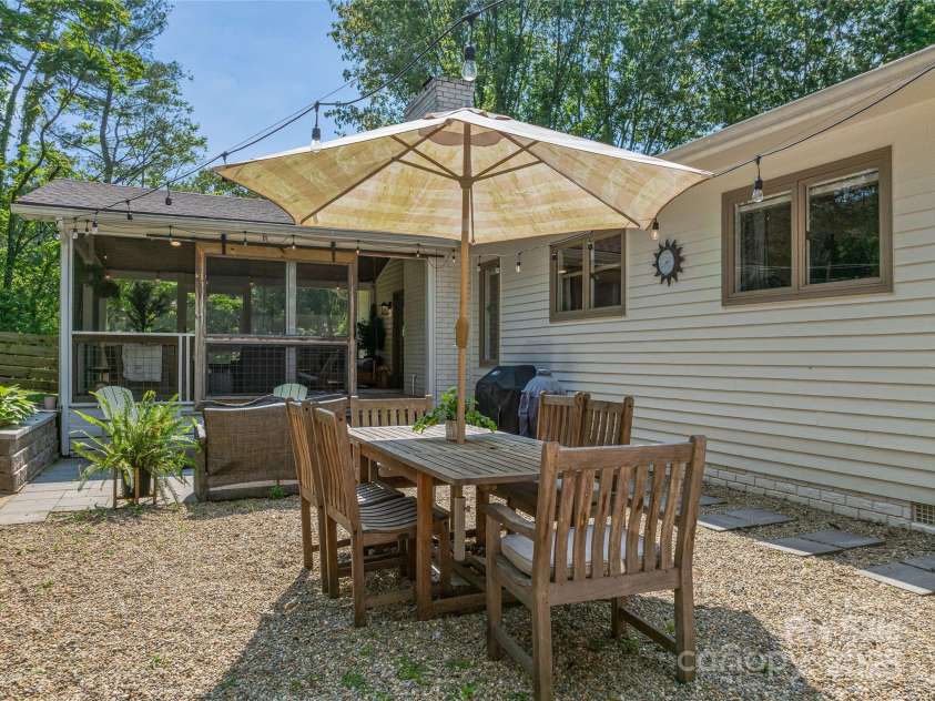 5 Lowry Lane, Weaverville, NC 28787.  MLS# CAR4265747, YatesRealty ID 18542. 