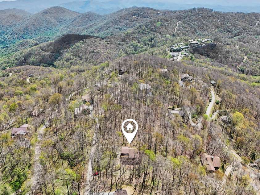 34 Wolfs Head Court, Mars Hill, NC 28754.  MLS# CAR4359563, YatesRealty ID 18544. 