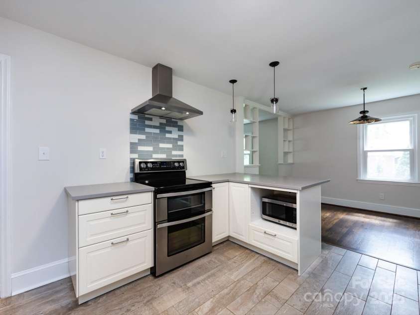 1408 Wicker Drive, Charlotte, NC 28210.  MLS# CAR4247279, YatesRealty ID 18545. 