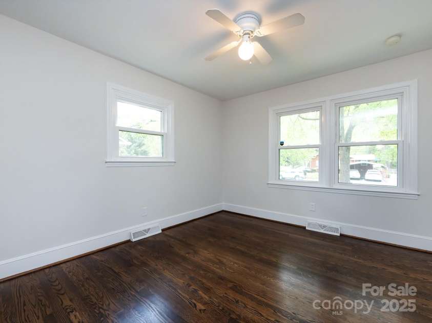 1408 Wicker Drive, Charlotte, NC 28210.  MLS# CAR4247279, YatesRealty ID 18545. 